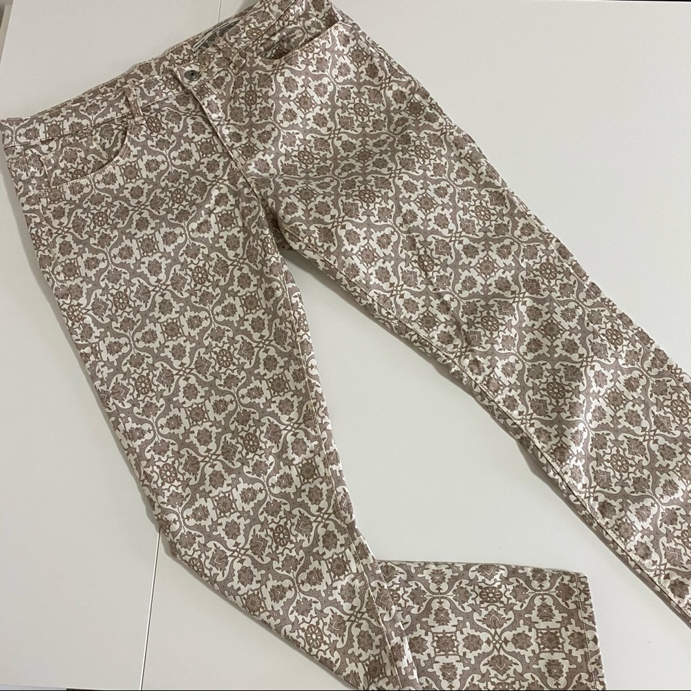 Printed slim fit pants